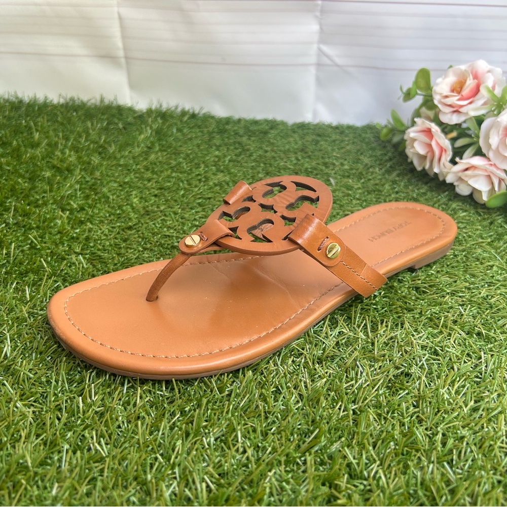 Tory Burch miller Tan Sandals size 8 single LEFT SHOES  ONLY